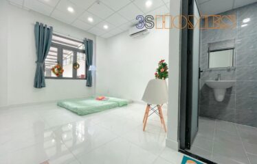 PHÒNG MỚI GẦN ĐH NGUYỄN TẤT THÀNH – SẴN MÁY LẠNH