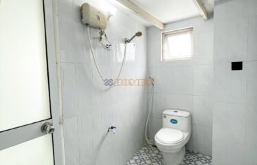 KHÁCH VỪA TRẢ PHÒNG – TRỐNG PHÒNG CÓ GÁC & CỬA SỔ GẦN KCN TÂN BÌNH